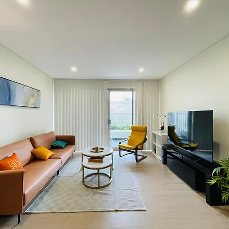 2Br Apt Near Airpot Bay City With Parking Sydney Exterior photo